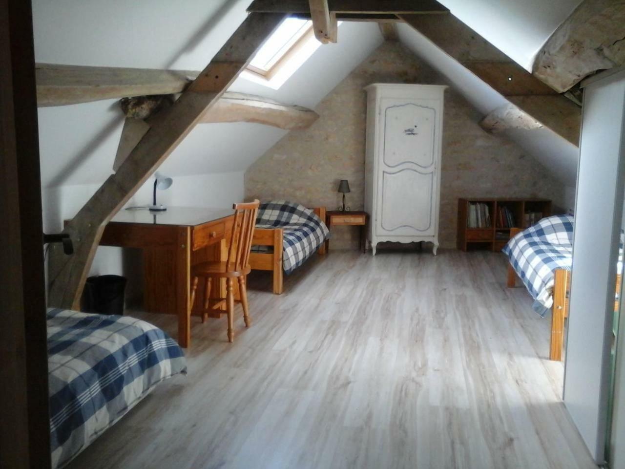 Ancienne Maison Des Templiers Gouillons エクステリア 写真
