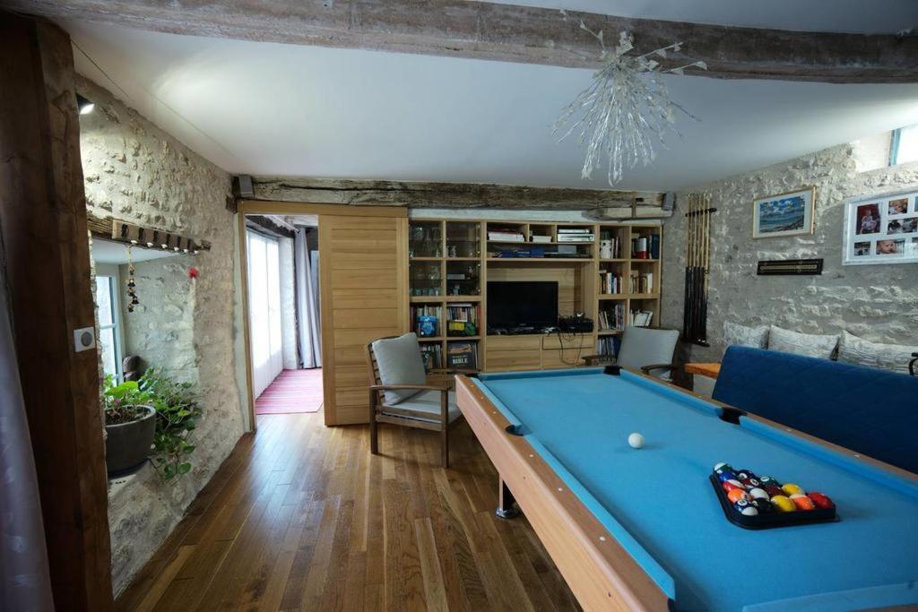 Ancienne Maison Des Templiers Gouillons エクステリア 写真