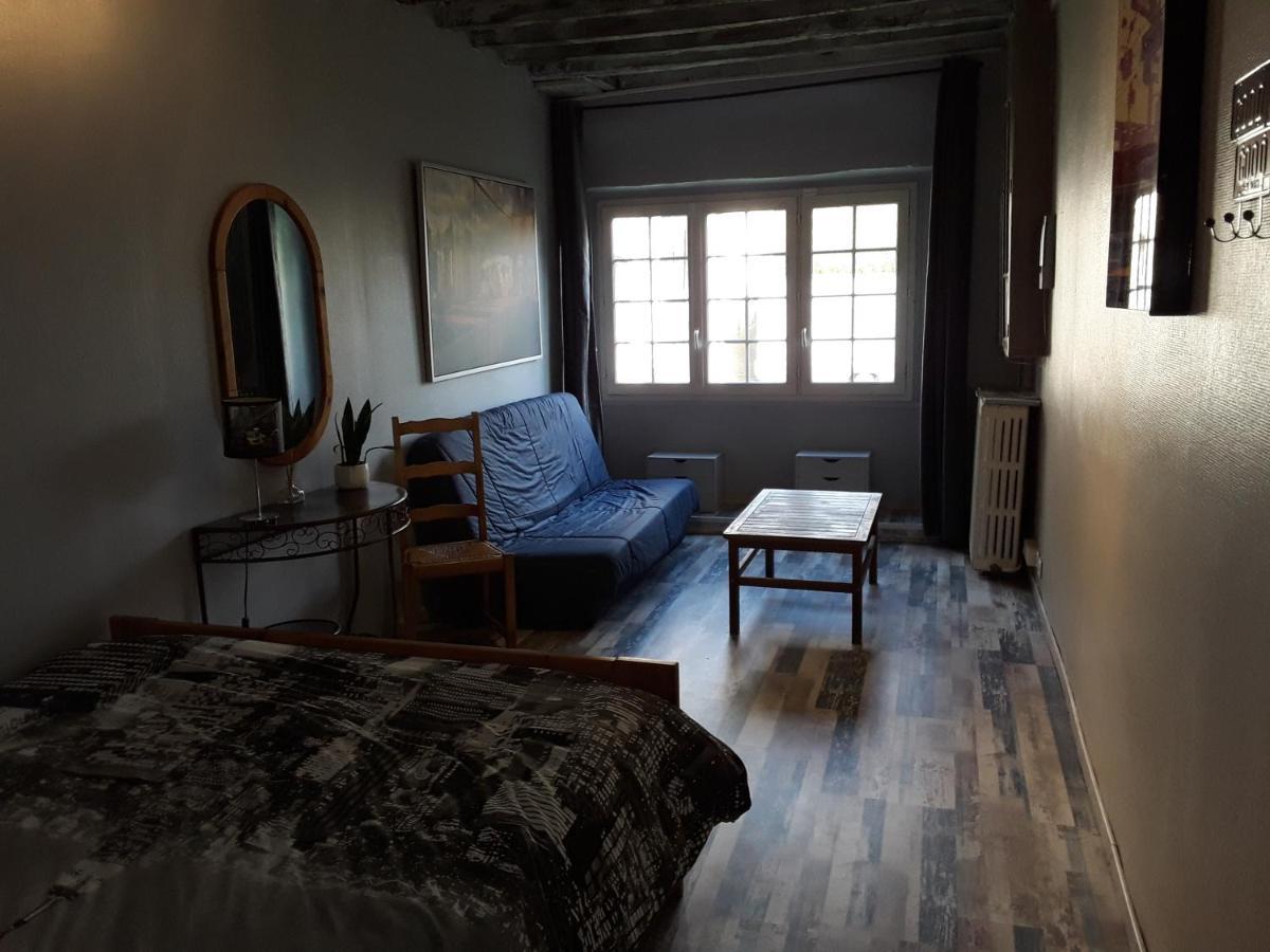 Ancienne Maison Des Templiers Gouillons エクステリア 写真