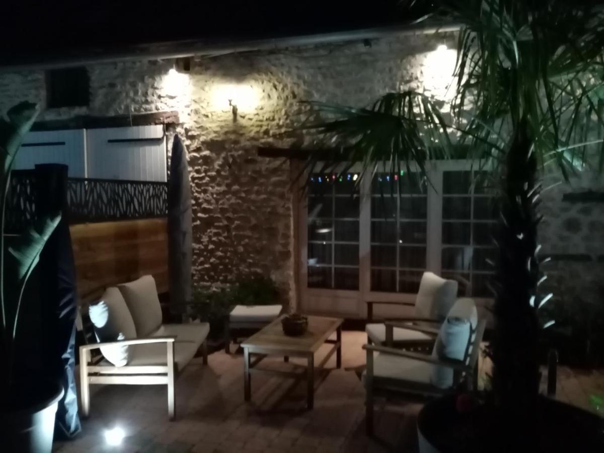 Ancienne Maison Des Templiers Gouillons エクステリア 写真